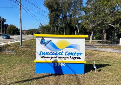 SUNCOAST CENTER